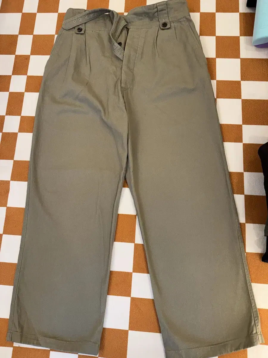 ymclky - Australia Gurkha Pants 카키2